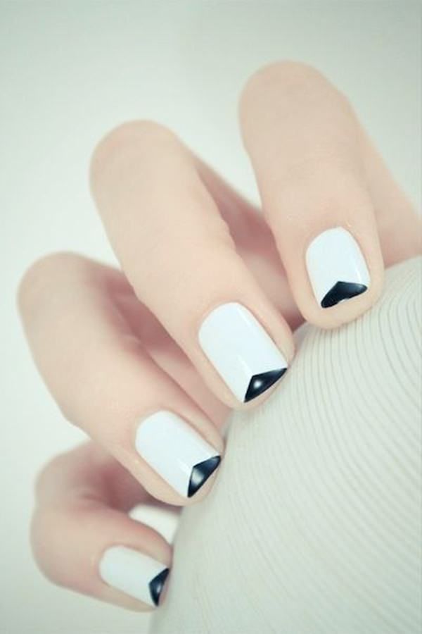 Black and White Nails 2024: Yin-Yang Chic Brilliance! ☯️💖 | by Nailkicks |  Medium