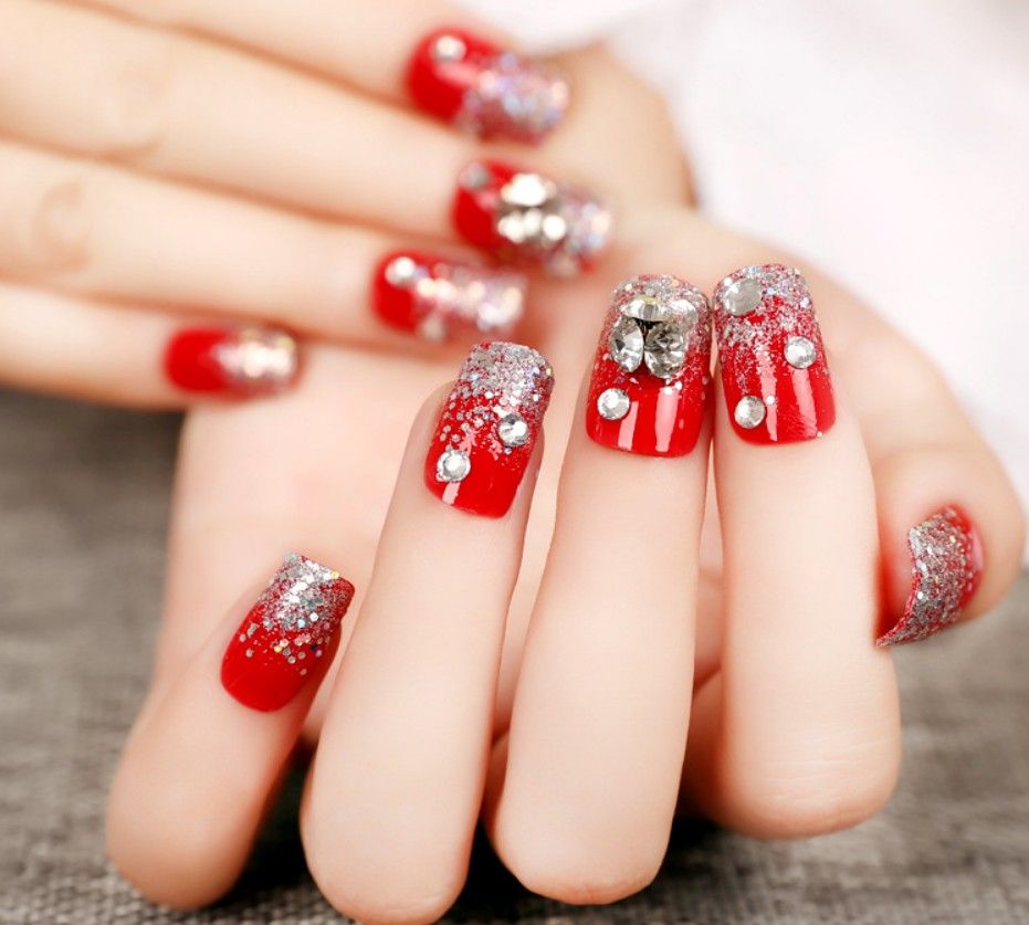 35 Valentine's Day Nail Art Designs in Pink & Red - Parade