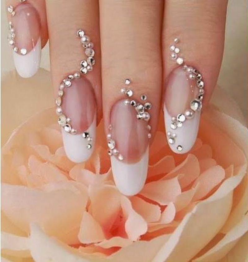 Elegant Wedding Nails Ideas 2023 | Level Up Beauty